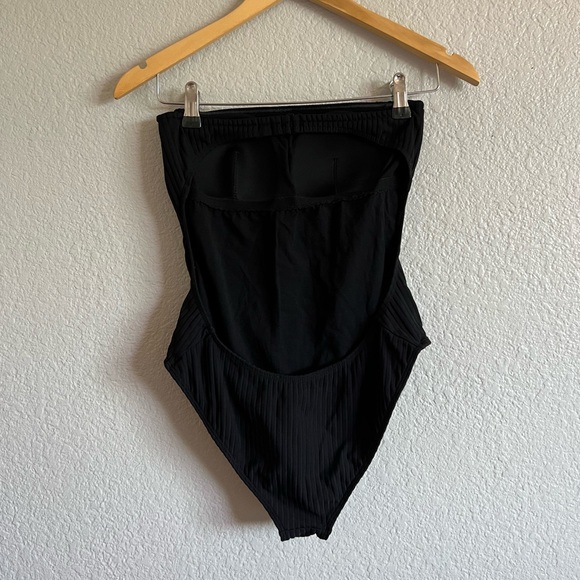 Zara Black One Piece Ribbed Swimsuit - Picture 2 of 5